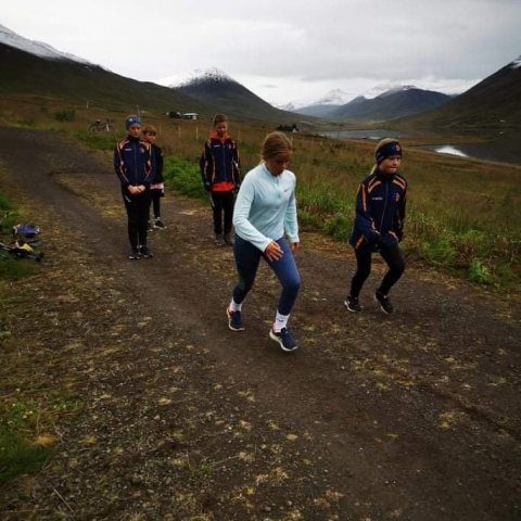 received_3272878072809932