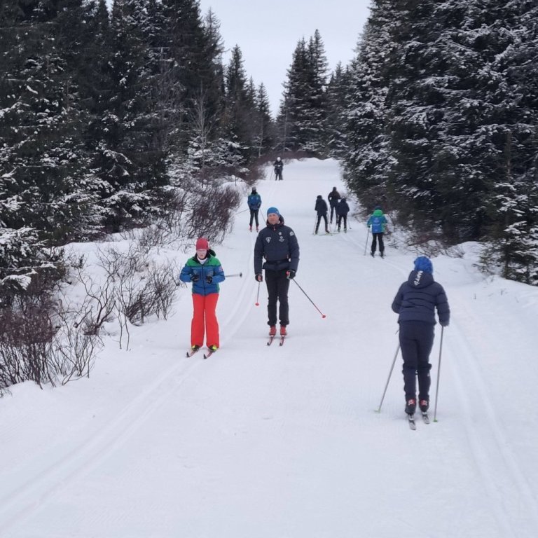 607991471_26138853505700371_5041933567445916586_n