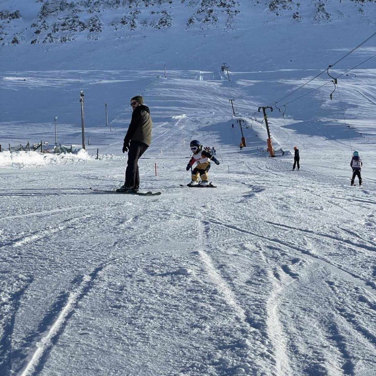 messenger_creation_8b0660ce-d113-4e3a-8a1e-de203d20d605