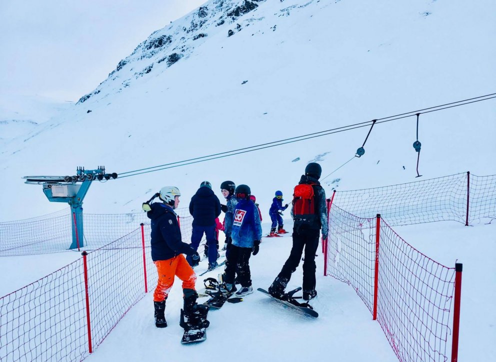 Snjóbrettaæfingar komnar af stað