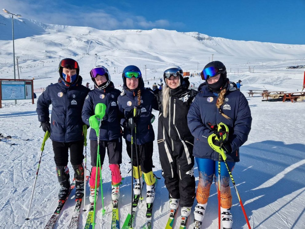 Dawid, Hanna, Natalía, Ronja (þjálfari) og Aníta.