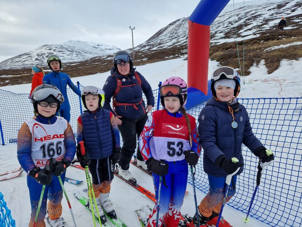 Frábært Jónsmót á Dalvík