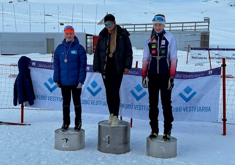 Svava Rós sigraði í sprettgöngu á Ísafirði