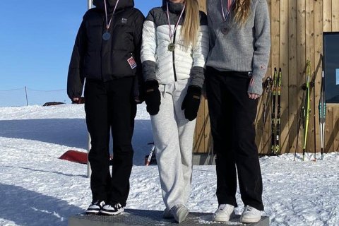 Fjórða Bikarmót skí í skíðagöngu fór fram um helgina í Bláfjöllum.