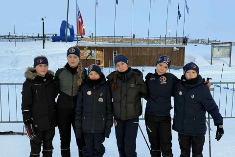 F.v. Kamilla, Björg, Adríana, Gréta, Þórey og Óli