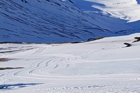 Golfvöllurinn í Skeggjabrekku, mynd tekin í gær.