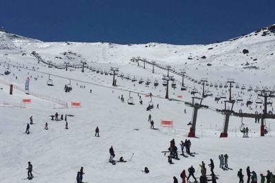 Þessi mynd er ekki tekin í dag af Skíðasvæðinu í Tindaöxl