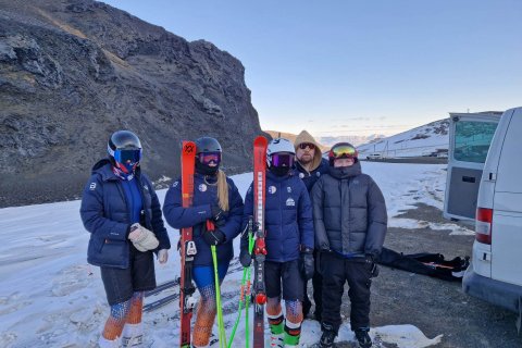 Alpagreina krakkar komnir í Bláfjöll í morgun
